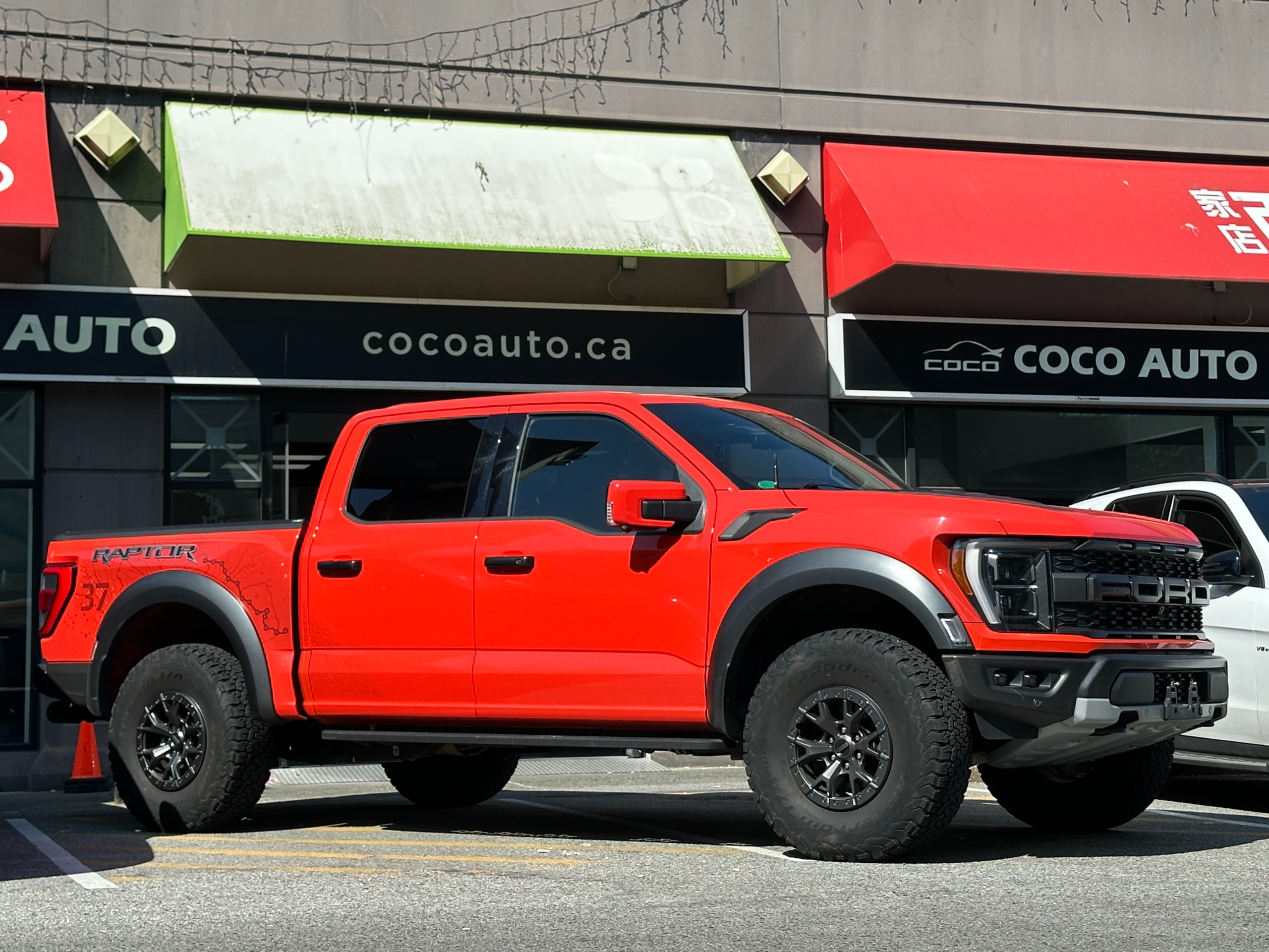2022 Ford F150 - Image 2